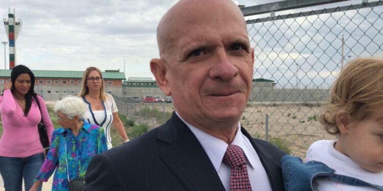 España abre puertas para extradición de Hugo Carvajal a Estados Unidos