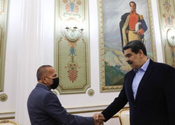 Maduro le quitó a Rosales control del puente sobre el lago, peajes y aeropuertos