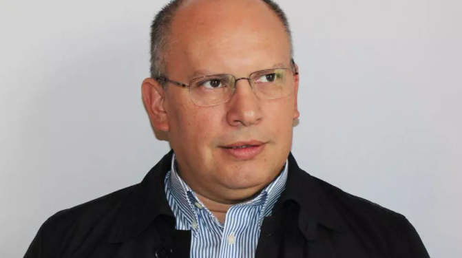 Nervis Villalobos reclama los informes que avalan la ayuda de la SEPI a Duro Felguera