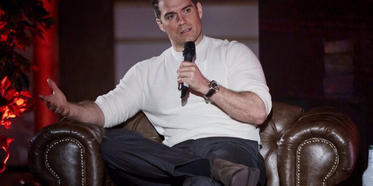 Cavill regresa a ‘The Witcher’: «Ser un héroe es un privilegio»