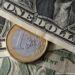 Euro y dólar alcanzan la paridad por primera vez en veinte años