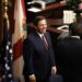 Gobernador de Florida toma medidas para reducir precio de medicamentos recetados