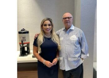 Sophia Lacayo sostuvo encuentro con el expresidente de Republica Dominicana