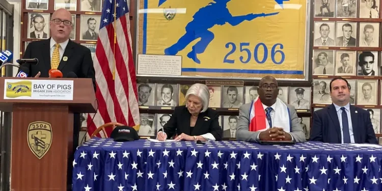 Exilio cubano exige liberación de presos políticos en Cuba