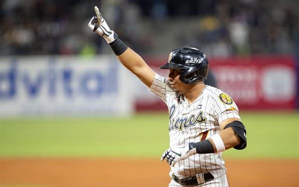 Leones del Caracas toma la delantera en la final de la LVBP