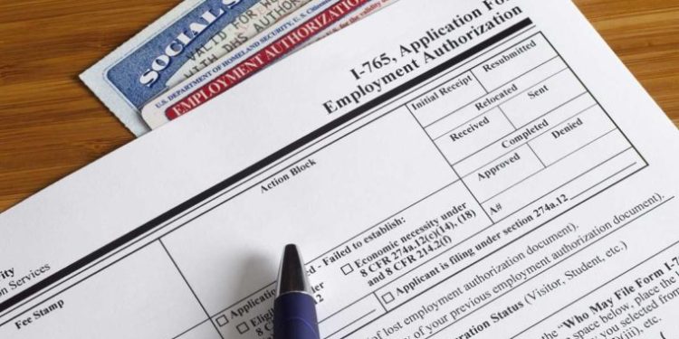 USCIS facilita proceso de permiso de trabajo para nuevos solicitantes de asilo