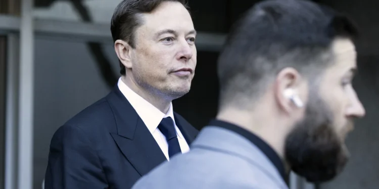 Musk declarado no culpable de fraude por un tuit sobre Tesla