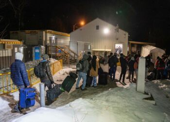 Canadá y EEUU negocian para detener el flujo de refugiados