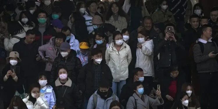 China reitera que ha sido “abierta y transparente” sobre Covid-19