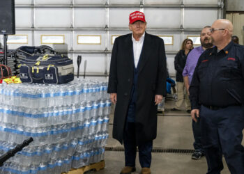 Trump a Biden: Espero que al regresar de su gira le quede dinero para East Palestine