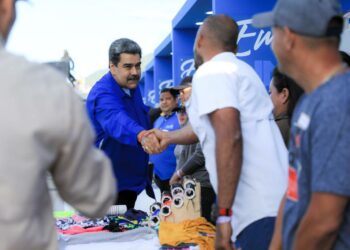 Emprendedores venezolanos estarán exonerados de pagos de trámites y permisos