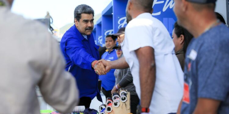 Emprendedores venezolanos estarán exonerados de pagos de trámites y permisos