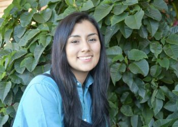 Docente presenta plataforma de videos educativos para niños