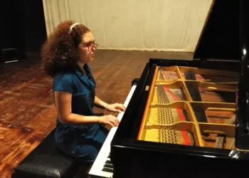 Niña venezolana cautiva a Alemania con sus tonadas