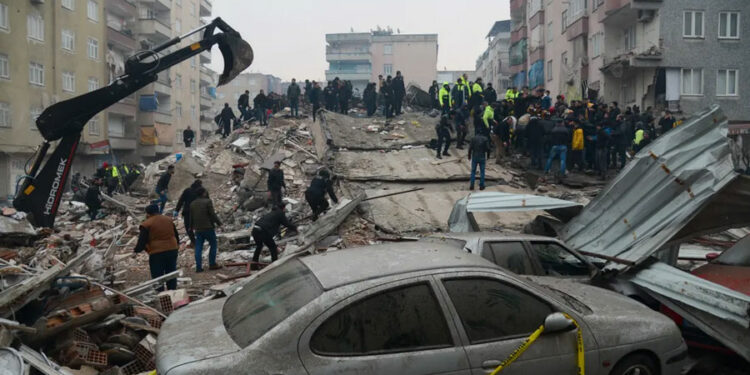 Nuevo terremoto en Turquía dejó al menos un muerto y 70 heridos