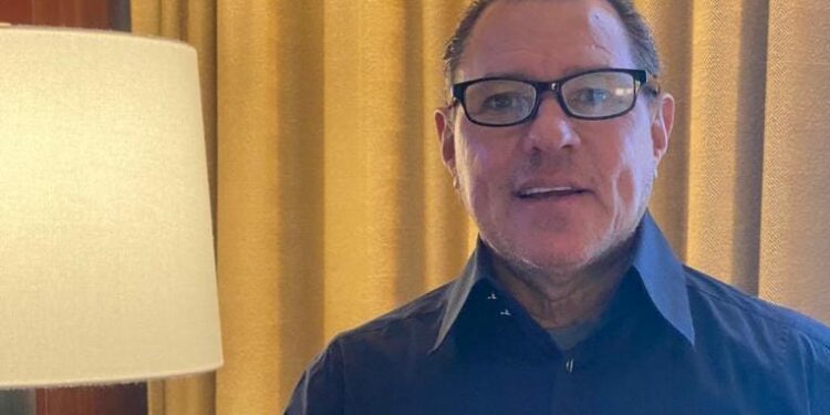 El Venezolano pica y se extiende, por George Burguillos