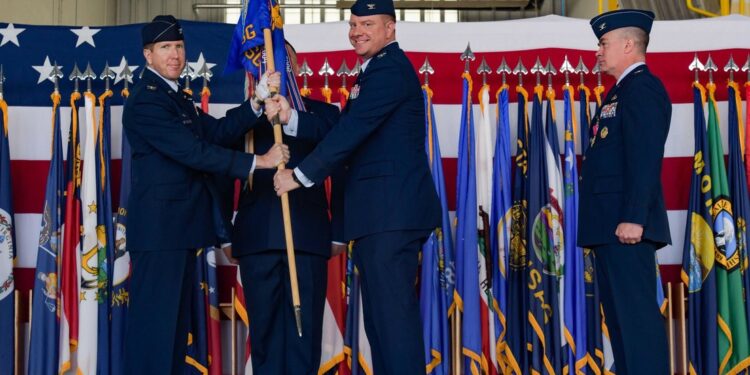Fuerza Aérea de EEUU despidió a trabajadores de base nuclear