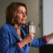 Pelosi apoya reelección de Biden porque es más joven que ella