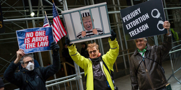 ¿Qué le espera a Trump tras ser imputado por un jurado de Nueva York?