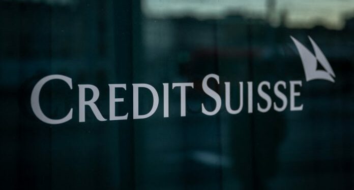 Credit Suisse recibe apoyo del banco central suizo y se recupera en la bolsa