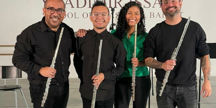 Fernando Fuenmayor rinde homenaje a Flautistas de Venezuela con música de Aldemaro Romero