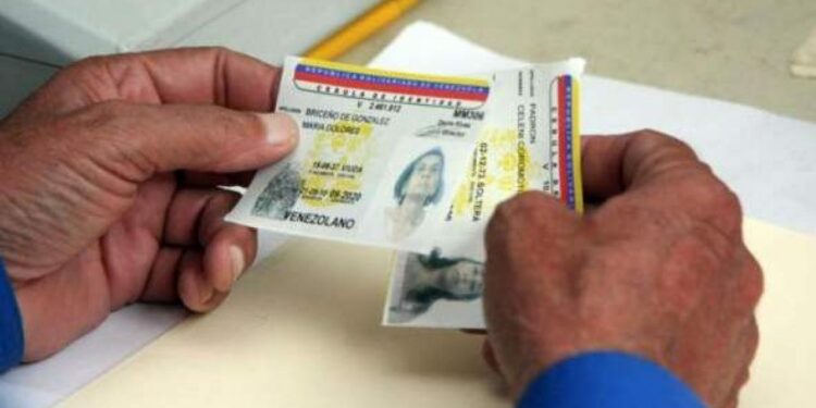 Un chip o código QR serían parte de la nueva cédula venezolana