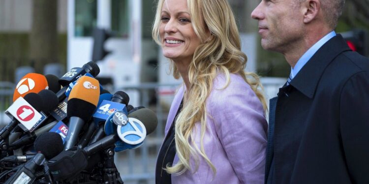 Stormy Daniels da las gracias por «el apoyo y amor» recibido tras la imputación de Trump