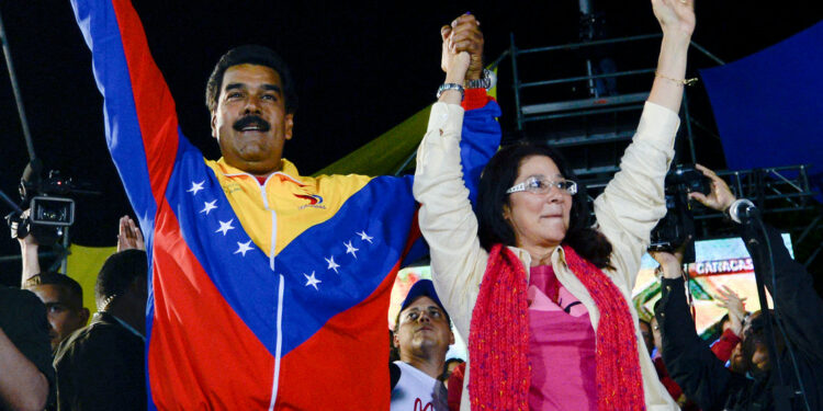 Cinco apuestas de Maduro en Venezuela a 10 años de su primera victoria electoral