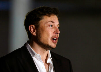 Musk: Cualquiera que esterilice a un niño debe ir a prisión