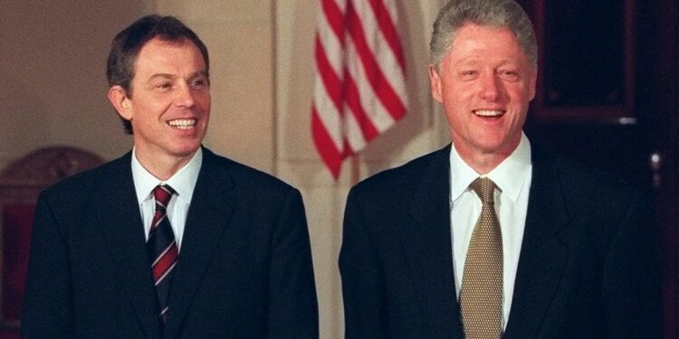 Tony Blair autorizó bombardeo de Irak en 1998 sin aprobación de la ONU