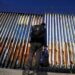 Conozca de qué tratan pruebas rápidas de asilo para inmigrantes en frontera de EEUU