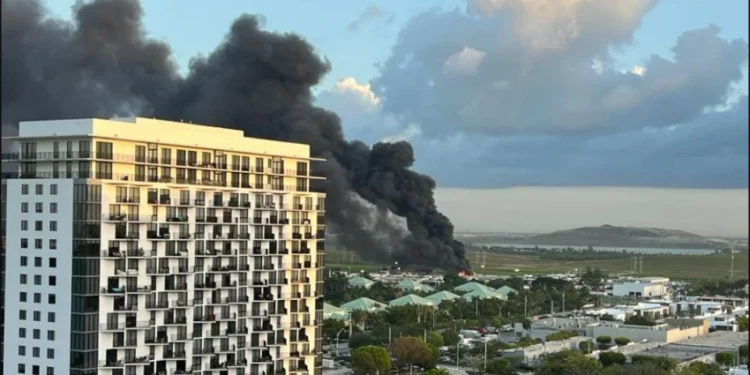 Elton John pidió ante el Senado de EEUU “pisar el acelerador” frente al sida