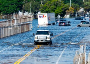 Declaran estado de emergencia en Broward por históricas inundaciones