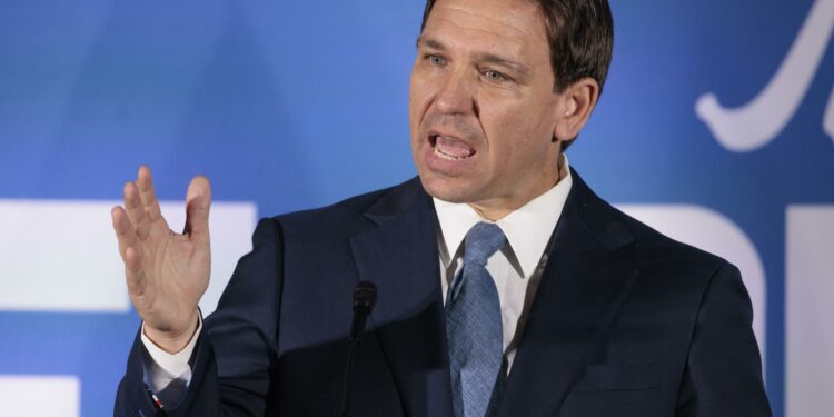 Disney demandó al gobernador Ron DeSantis