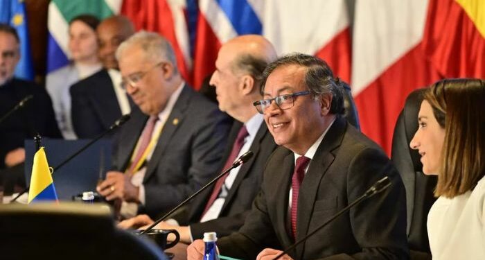 Dialogando y matando, por Antonio Ledezma