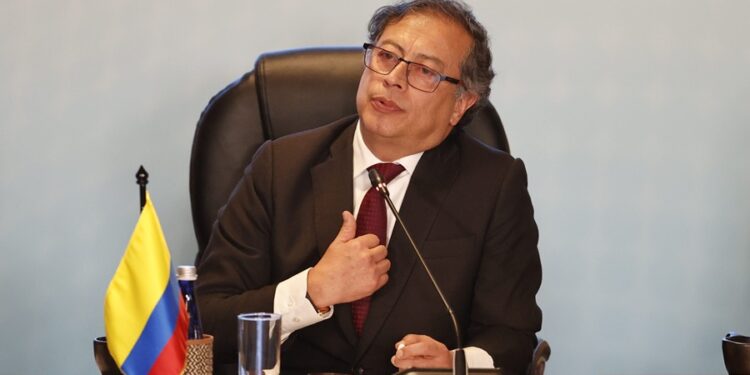 Petro: ¿Mediador venezolano o dilatador de la crisis?