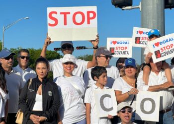 Residentes del Doral exigen la reubicación de la planta incineradora de Covanta