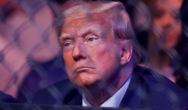Ovacionan a Trump en evento deportivo en Miami