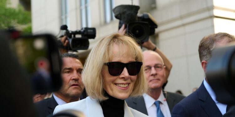 Declaran a Trump culpable de agredir sexualmente a la escritora E. Jean Carroll