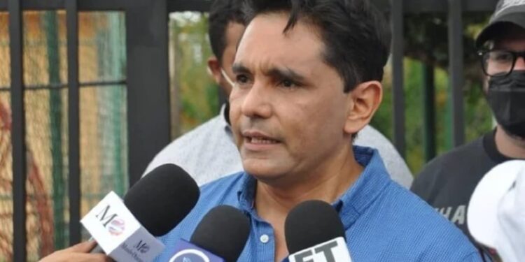 Volvió, volvió, volvió… La opinión pública resucitó con Paraqueima, por Kico Bautista