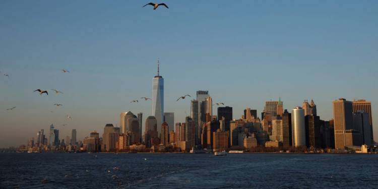 Padre y su hijo irán a prisión por un fraude de lotería de US$ 20 millones