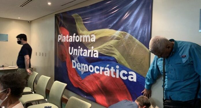 Plataforma Unitaria rechazó anuncio de Maduro de aumento de bonos