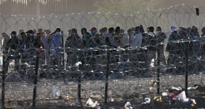Al menos 2 mil 500 migrantes fueron detenidos por la Patrulla Fronteriza previo al fin del Título 42