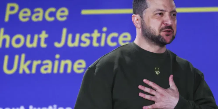 Zelenskyy visita la Corte Penal Internacional en La Haya