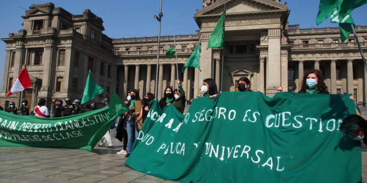 ONU: Perú negó derechos y criminalizó a niña indígena violada que pidió aborto seguro