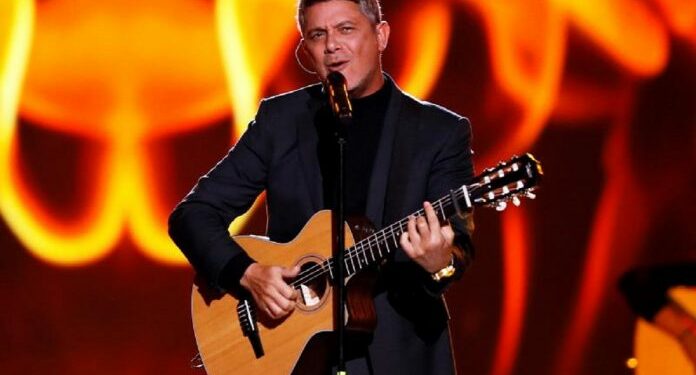 Alejandro Sanz reanuda este sábado su gira tras anunciar que pasa por una crisis personal