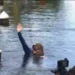 Sale a la superficie profesor que pasó 100 días bajo el agua en los Cayos de Florida