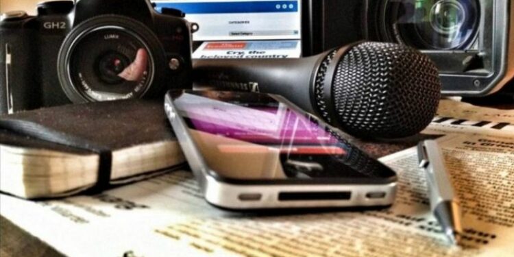 Venezuelan Press reconoce a los periodistas en su día