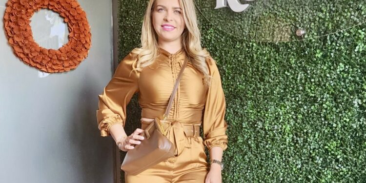 Gabriela Casanova pasó de vender hot dogs a tener un gran restaurante