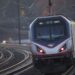 Tren se descarrila dentro de un túnel en EE.UU.